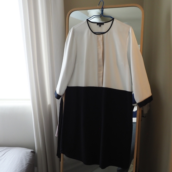 Warehouse shift color block placket dress - Picture 3 of 8